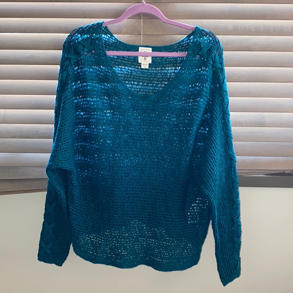 Turquoise Blue Sweater L